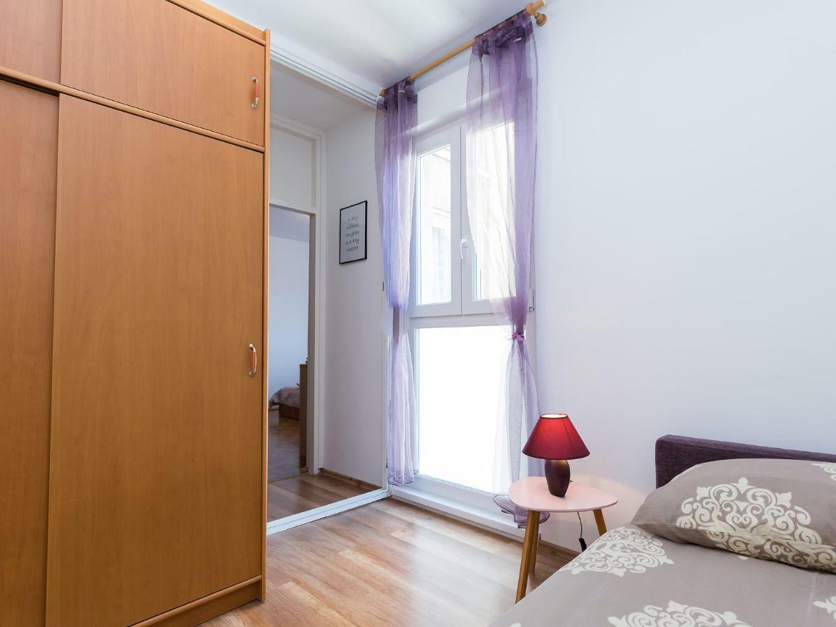 Apartment Lory'S Place Pula Dış mekan fotoğraf