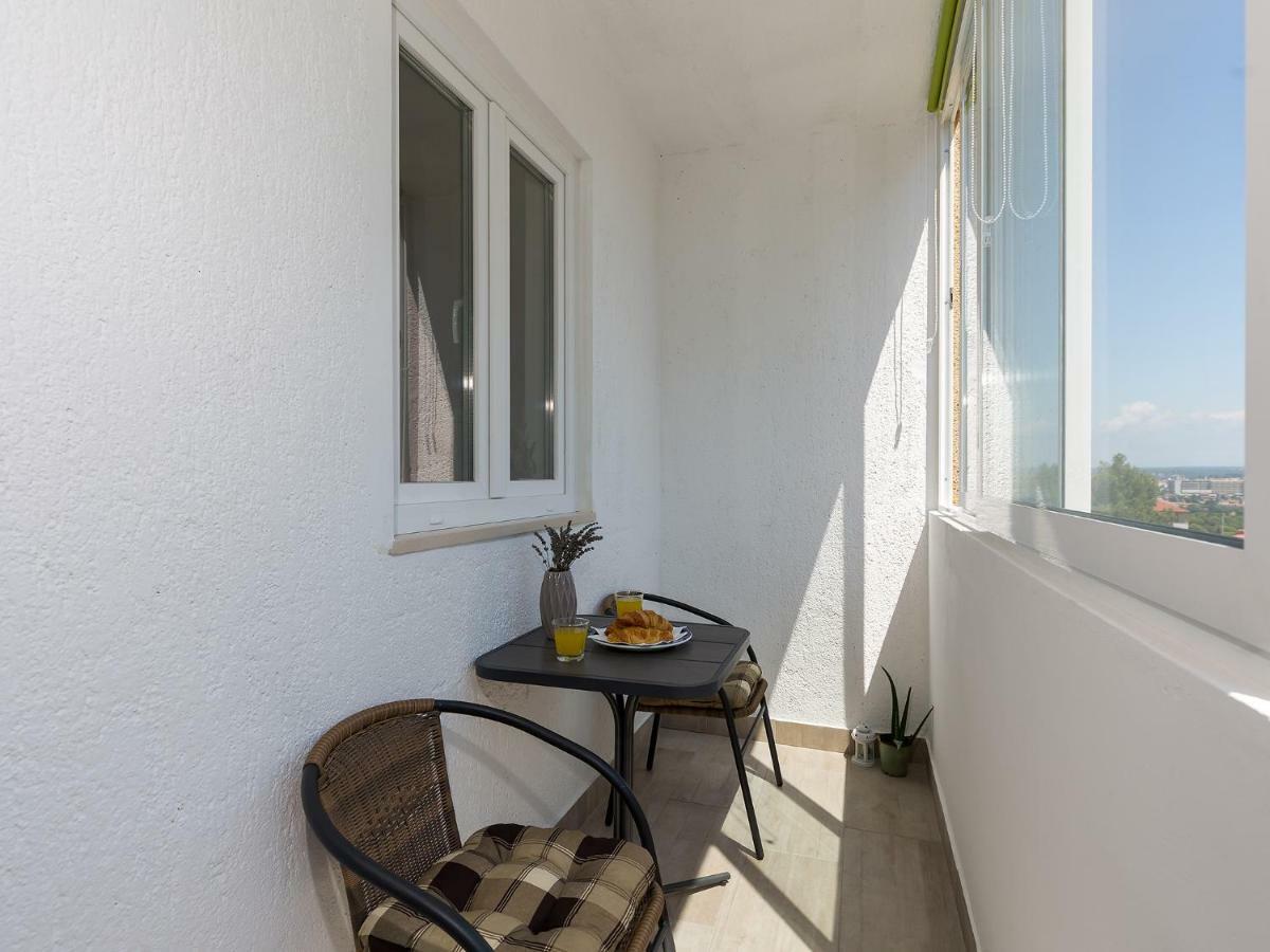 Apartment Lory'S Place Pula Dış mekan fotoğraf