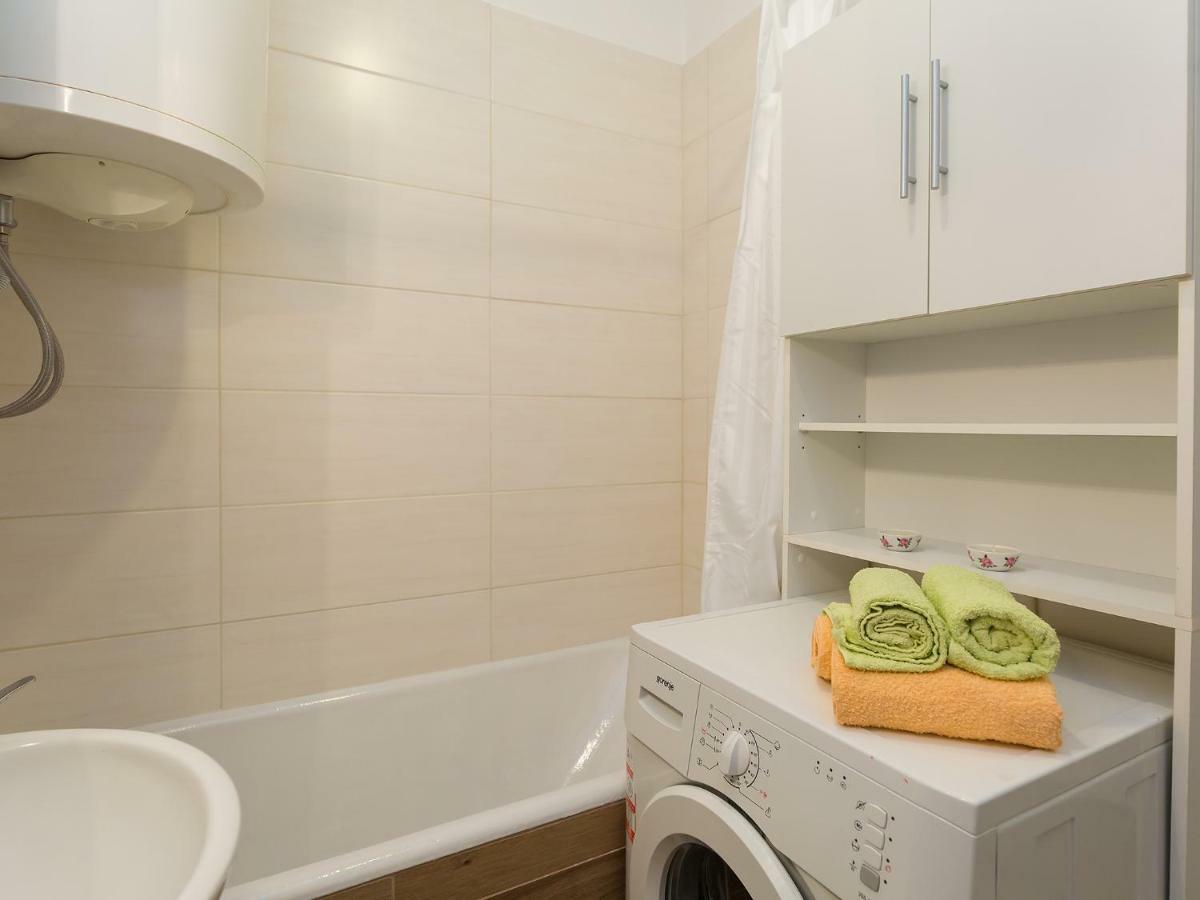 Apartment Lory'S Place Pula Dış mekan fotoğraf